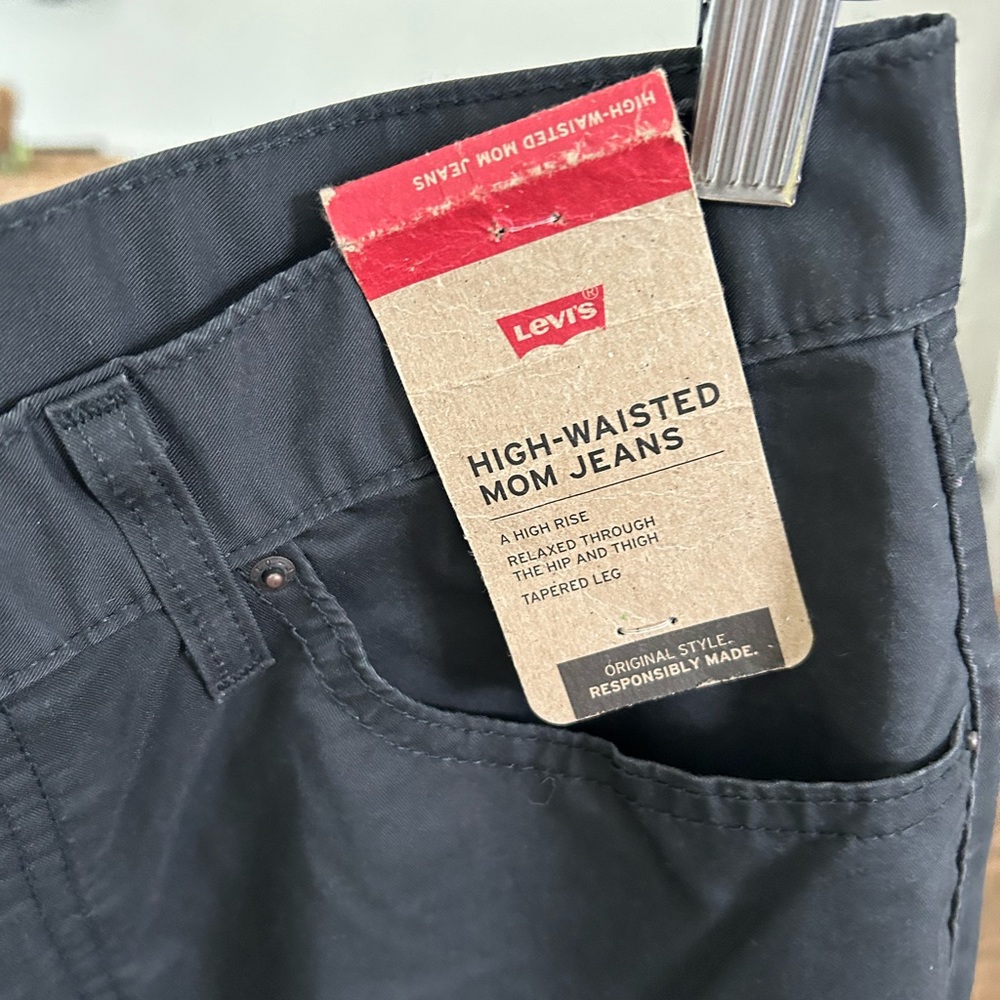 Levi's Black Straight-Leg Jeans